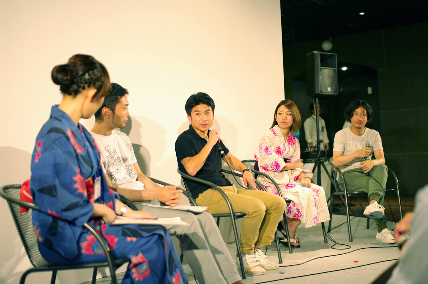 福岡市と福岡地域戦略推進協議会が運営する特区1周年企画のWebサイト 「FUKUOKA INNOVATION WAVE」のロゴを制作させて頂きました。 また、特区1周年記念イベントとして行われた「FUKUOKA STREAM」の ロゴ制作・Opening reel制作・全体演出・進行をさせて頂きました。